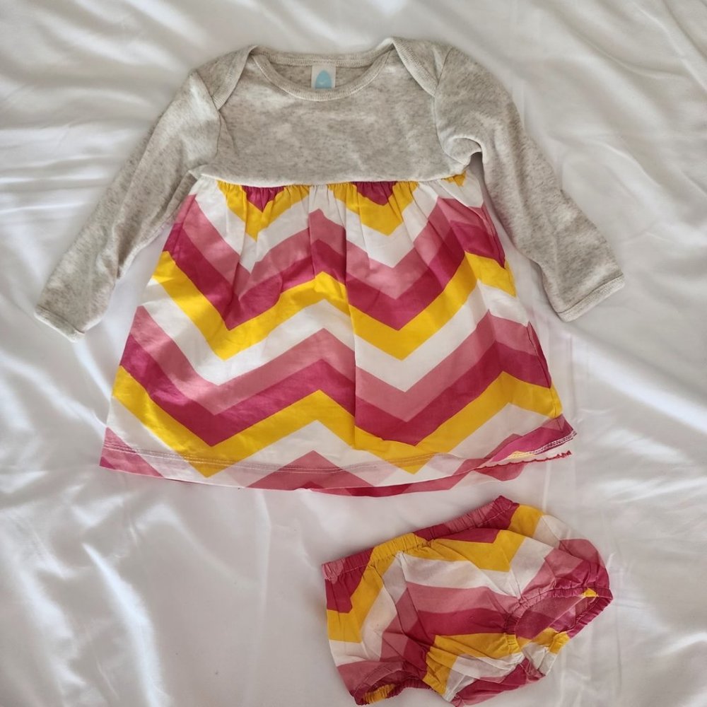 STEM BABY, SIZE 6 MO, DRESS & MATCHING BLOOMERS